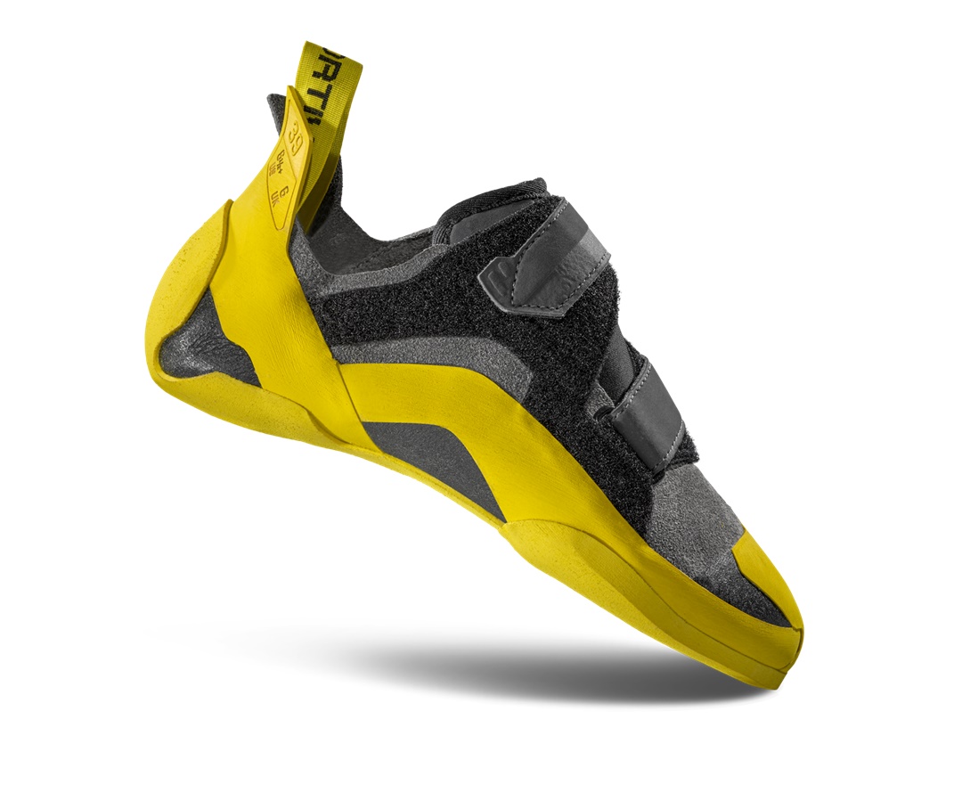 LA SPORTIVA TARENTULA CLIMBING